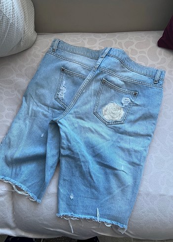 Nakışlı gül Detaylı Mavi Midi Denim Şort ipekyol uzun - Görsel 3