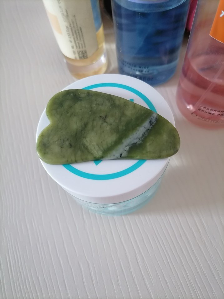 Yeşil Doğal Taş Yüz Masaj Taşı - Görsel 4