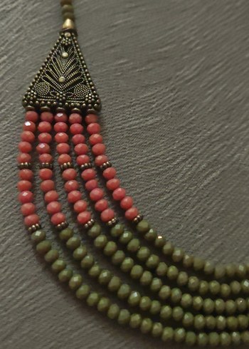 Uzun Çok Renkli Boncuklu Bohem Kadın Kolye - Görsel 2