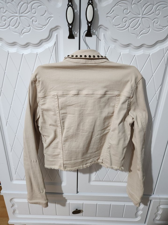 Bej Kadın Süet Düğmeli Ceket - Görsel 3