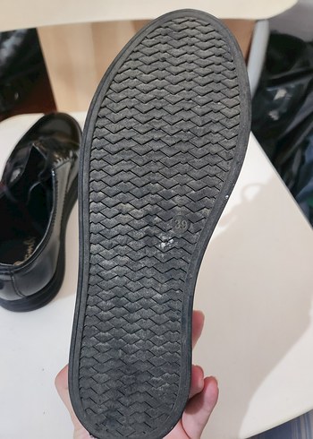 Bambi kadın Parlak Siyah Rugan Klasik Ayakkabı - Görsel 5