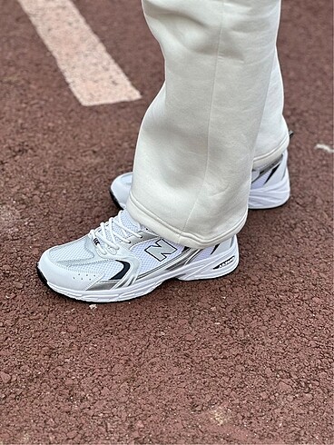 38 Beden beyaz Renk New Balance 530 Klasik