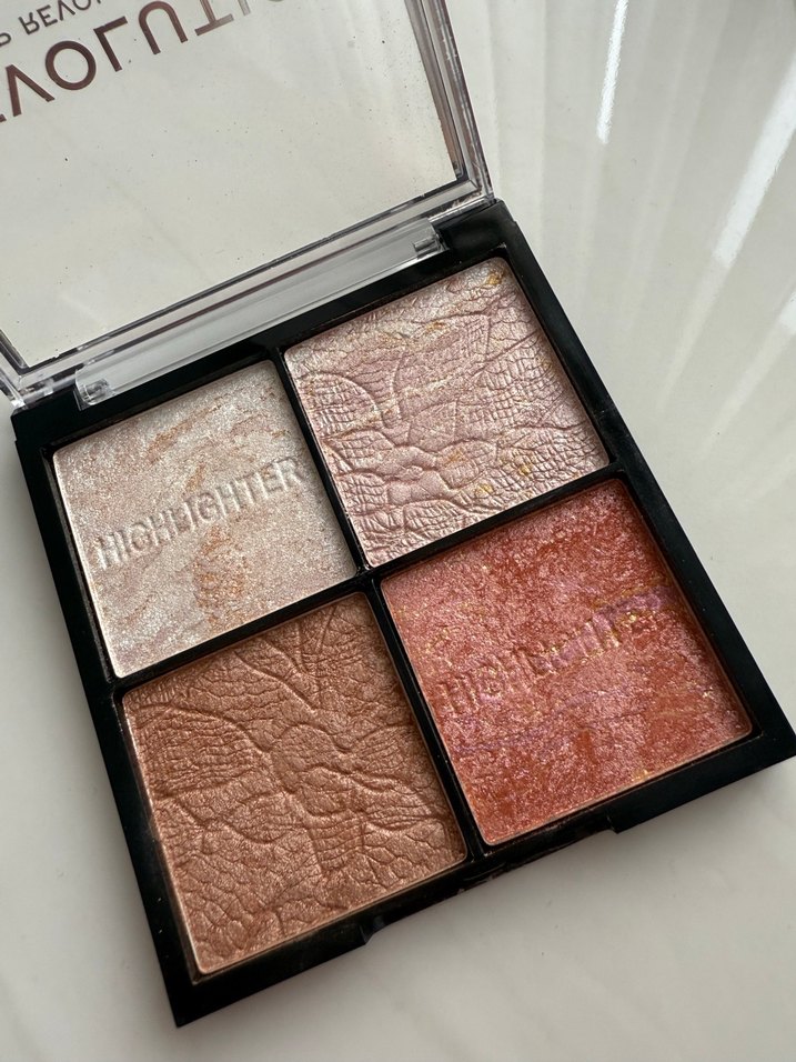 Revolution Yüz Paleti - Görsel 2