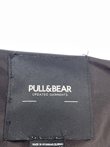 m Beden siyah Renk Pull and Bear Mont %70 İndirimli.