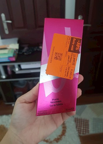 Bruno Banani Pure Woman Kadın Parfümü 30 ml.