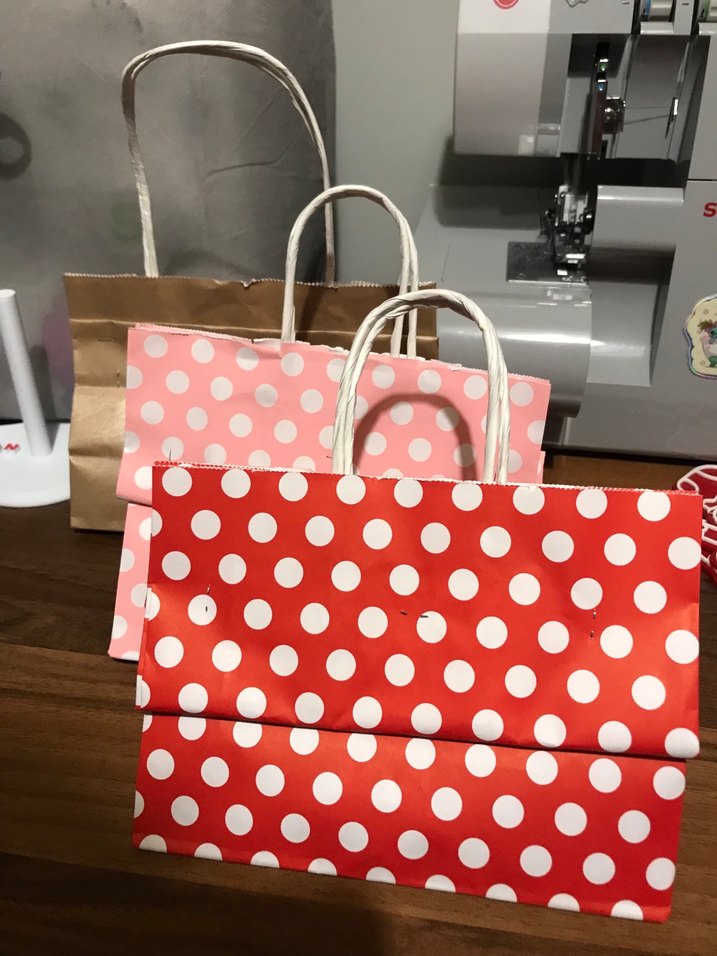 Kırmızı Noel Temalı Anahtarlık Seti 3lü - Görsel 5