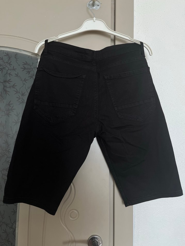 Siyah Kemerli Erkek Kot Şort - Görsel 2