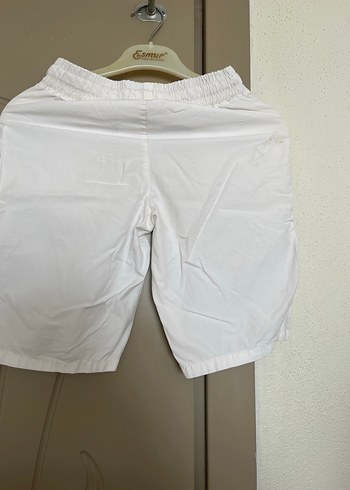 Erkek Beyaz Pamuklu Rahat Kesim Şort - Görsel 2