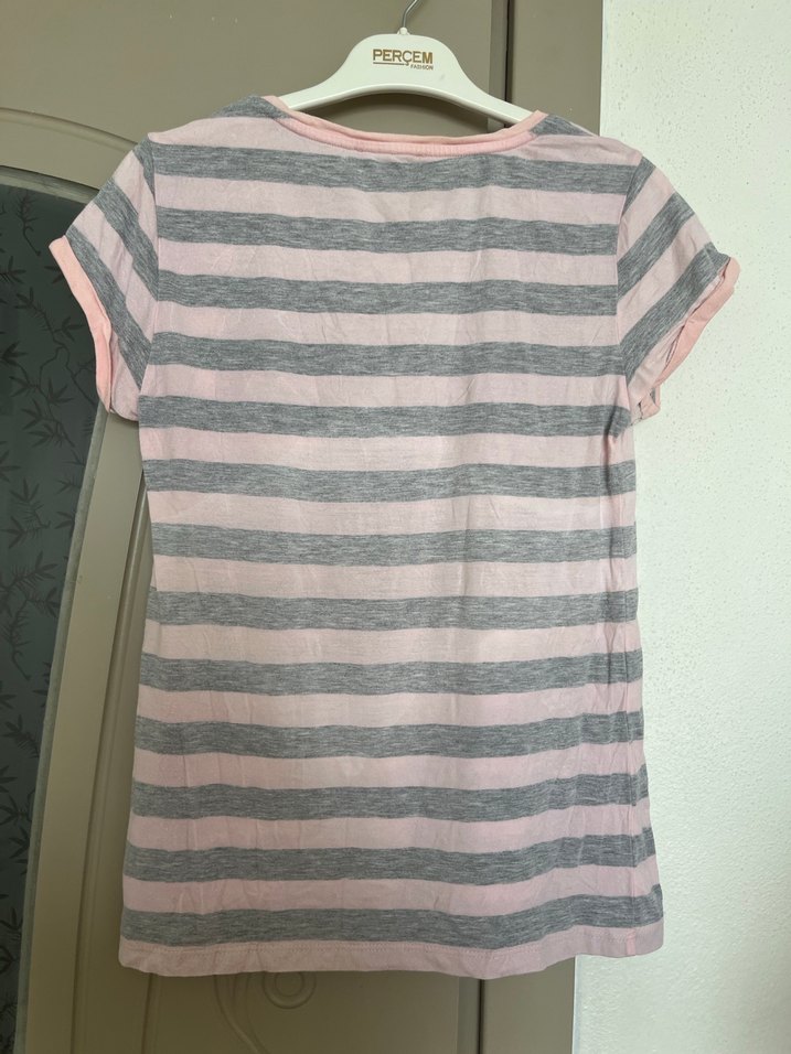 Pembe Gri Çizgili Kadın Tişört - Görsel 2