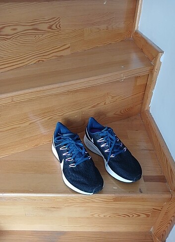 Nike Bayan spor ayakkabı 
