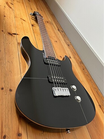 Yamaha RGX A2 Elektro Gitar - sıfırı 15k