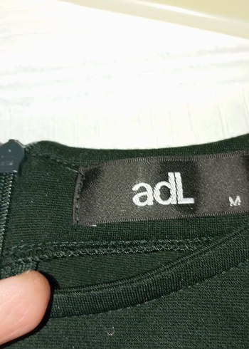 Siyah Kısa Kollu Drapeli Kadın Triko Elbise - Görsel 2