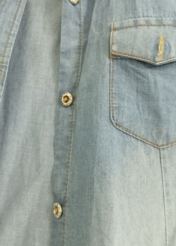 Düğmeli Kısa Kollu Denim Kadın Gömlek - Görsel 2