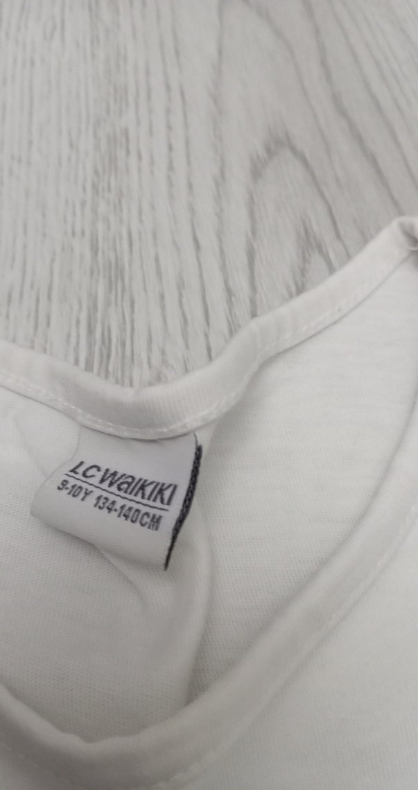 Kız Çocuk Beyaz Pul İşlemeli Tişört - Görsel 3