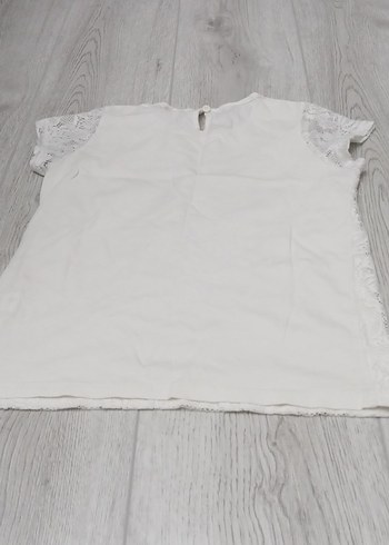 Kız Çocuk Beyaz Dantelli Kısa Kollu Tişört - Görsel 3