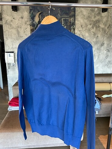 Banana Republic Lacivent sweatshirt