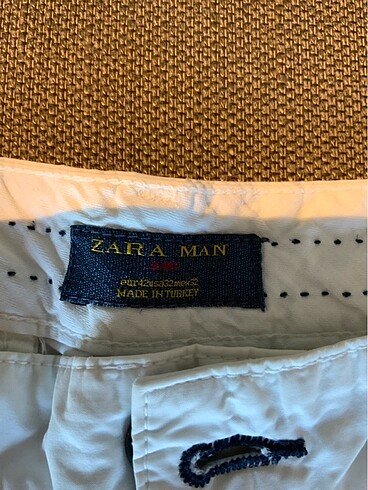 Zara Beyaz şort