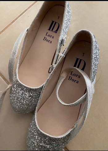 Gri Simli Kız Babet Ayakkabı sıfır ayarında - Görsel 3