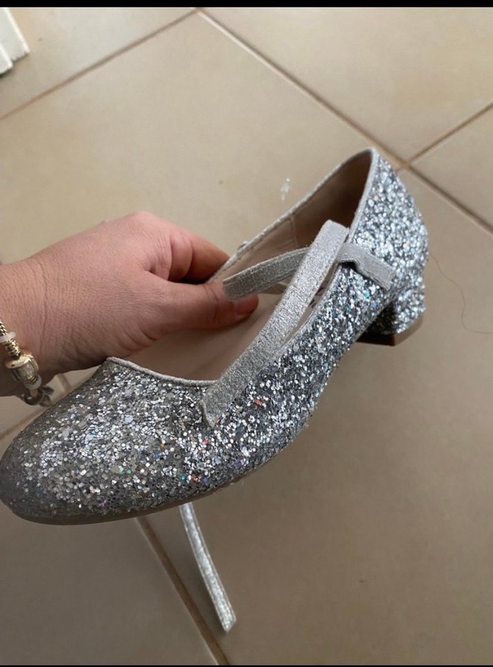 Gri Simli Kız Babet Ayakkabı sıfır ayarında - Görsel 2