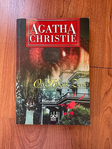 On küçük zenci - Agatha christie