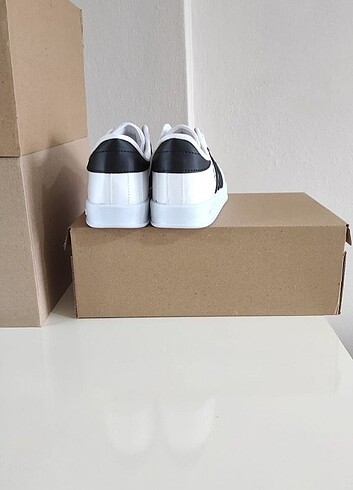 39 Beden Adidas breaknet sneaker ayakkabı 