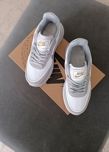 38 Beden Nike Sneaker Spor Ayakkabı