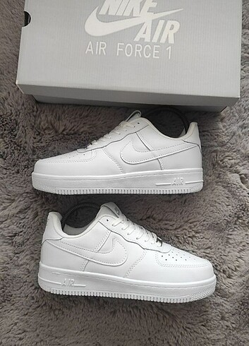Beyaz Nike Air Force 
