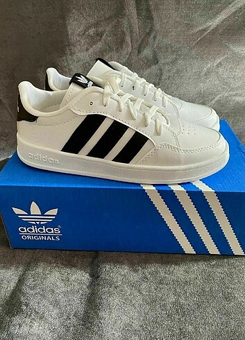 Adidas Spor Sneaker Ayakkabı 