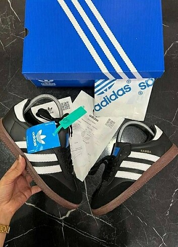 Adidas Siyah Spor Ayakkabı 