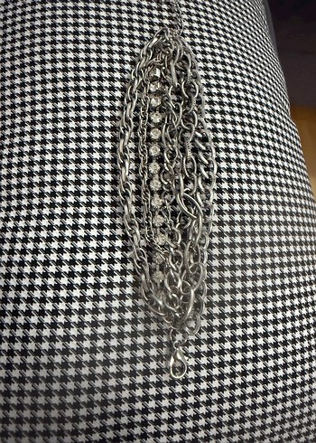 Gri Yılan Desenli Kadın Zincirli El Aksesuarı - Görsel 2