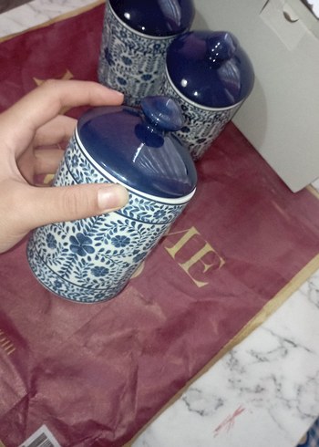 Beden Renk Mavi Desenli Kapaklı Seramik Kavanoz Seti