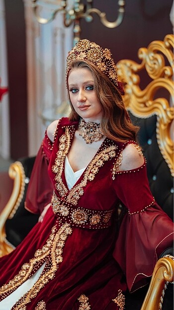 BORDO GOLD DETAY KAFTAN