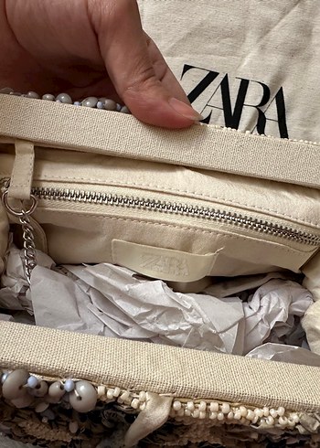 Zara Boncuk İşlemeli Bohem Kadın Portföy Çanta