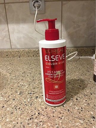 Elseve 3 ü birarada boyalı saçlar için şampuan