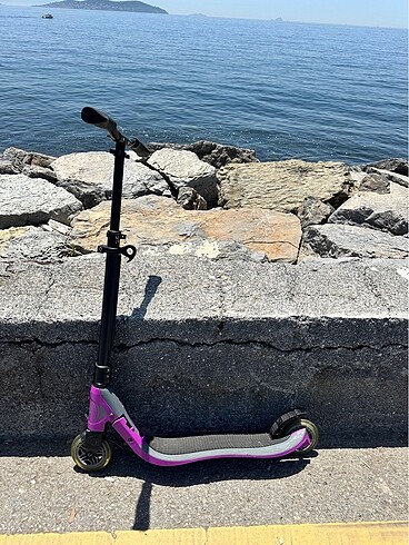 Globber Katlanır Scooter