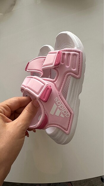 Adidas 22 no sandalet