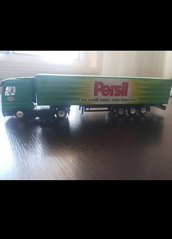  Beden Persil reklam tırı 