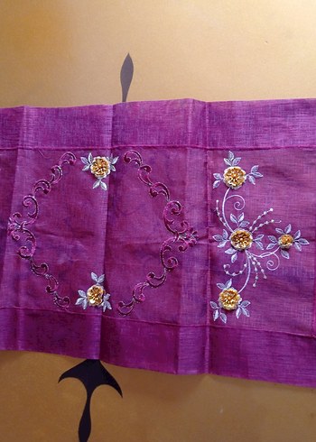 Bordo Organize 8 Parça Nakışlı Masa Örtüsü Seti - Görsel 2