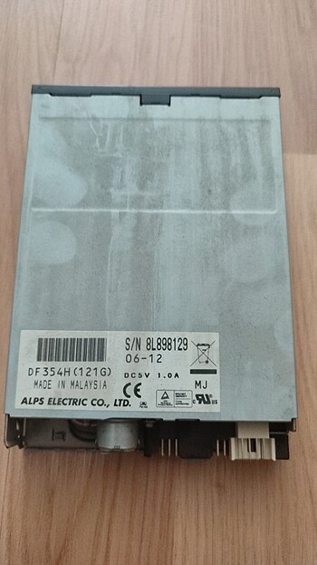 3.5 floppy disk okuyucu