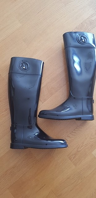 armani cizme