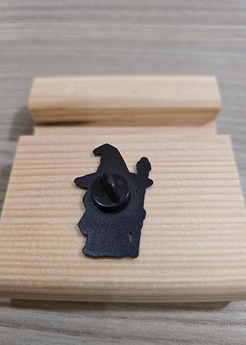 Yüzüklerin Efendisi Büyücü Gandalf Rozet Pin Broş - Görsel 2