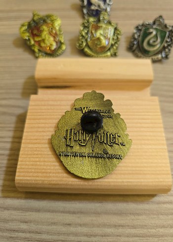 Harry Potter Parlak Altın Rozeti - Görsel 2