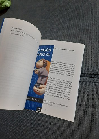 Elimi Tut Yeter - Akgün Akova - Görsel 3