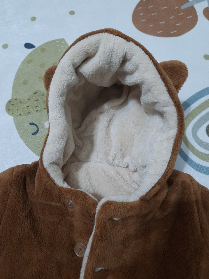 Kahverengi Kapüşonlu Erkek Çocuk Mont - Görsel 3