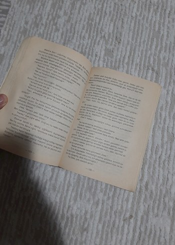 İpek Ongun - Kendi Ayakların Üstünde - Görsel 2