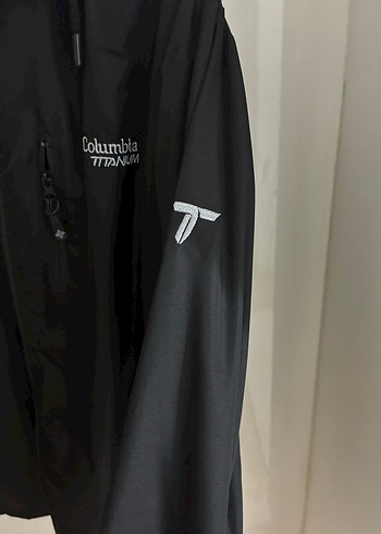 Columbia Siyah Kapüşonlu Erkek Rüzgarlık - Görsel 5