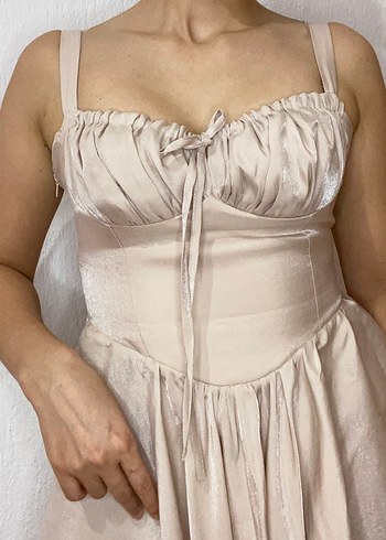 Bej Straplez Mini gece elbisesi - Görsel 6