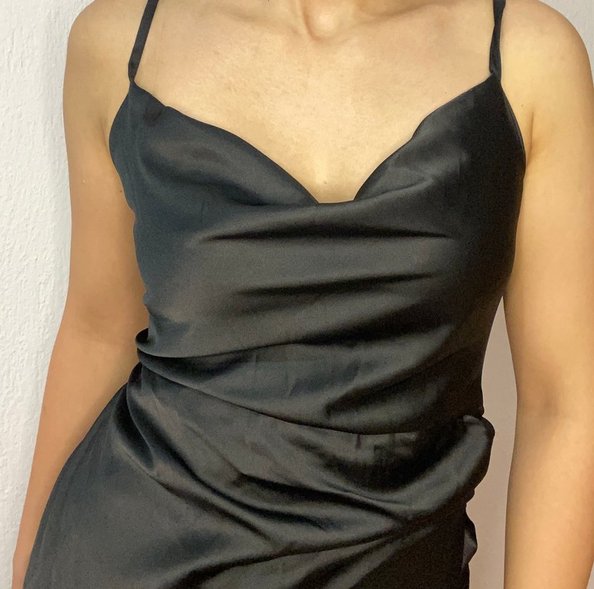 Siyah Drapeli Mini V Yakalı Kadın Elbise - Görsel 3