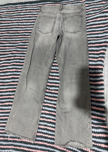 Gri jean