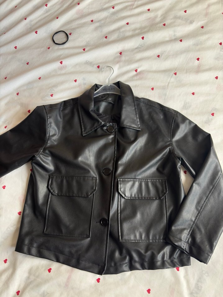 Düğmeli Siyah Kadın Deri Ceket - Görsel 2